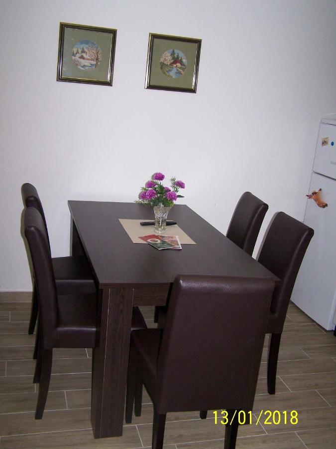 Apartmani Matosevic Ivankovo Buitenkant foto
