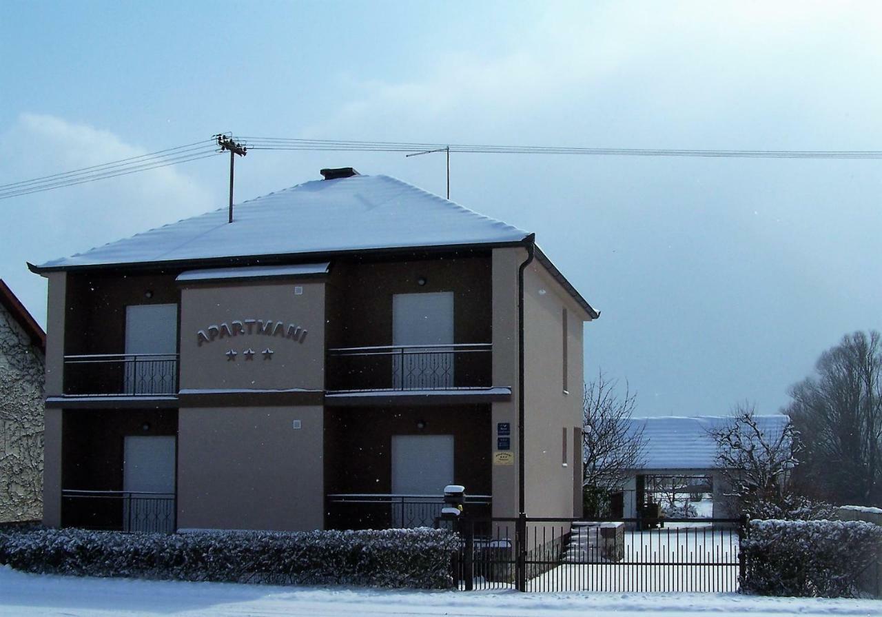 Apartmani Matosevic Ivankovo Buitenkant foto